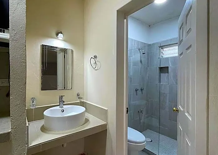 Dos Mundos, Isla Cozumel Hotel 2*